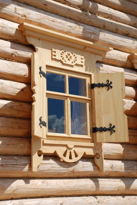 Окна из древесины сосны